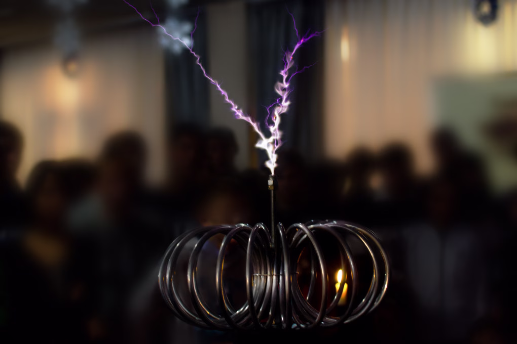 tesla-coil_1020x680